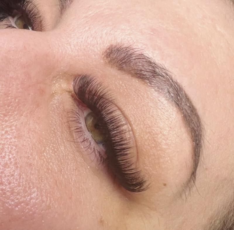 Rarotonga Tanning Paradise EYELASH EXTENSIONS